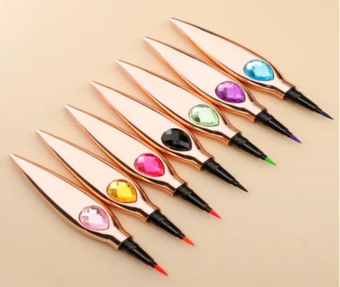 COLOR VIBE Ultra-Precise Felt Tip Liquid Eyeliner - MQO 12 pcs