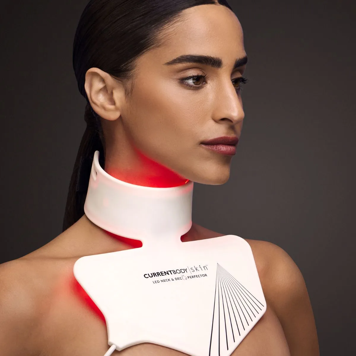 CurrentBody Skin LED Neck & Décolletage Mask